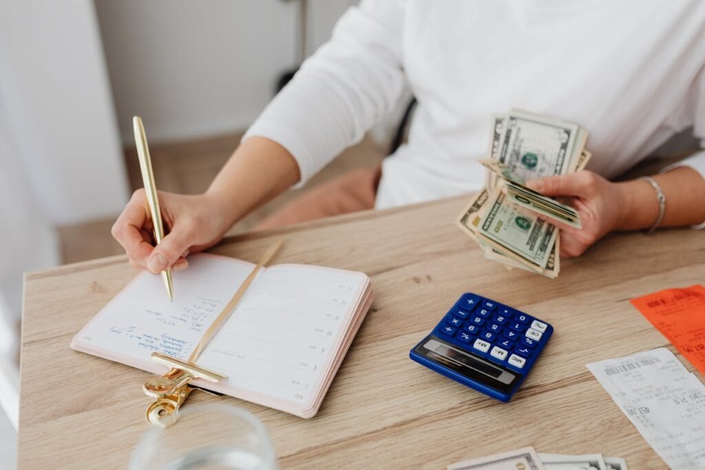 Financial Freedom in Your 20s: 7 Smart Ways to Start Building Wealth Today