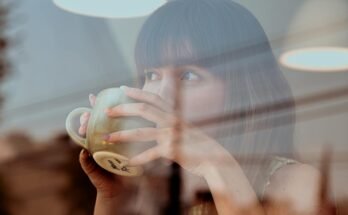 Green Tea vs. Coffee for Weight Loss: Which One Burns More Fat?