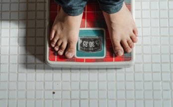 The Lazy Person’s Guide to Losing Weight Without a Gym