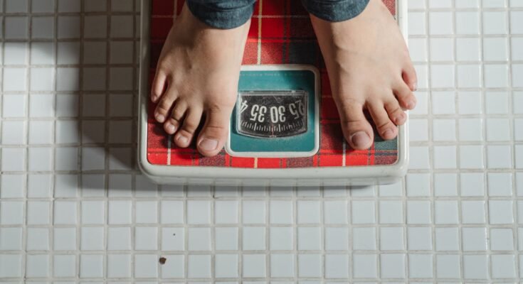 The Lazy Person’s Guide to Losing Weight Without a Gym