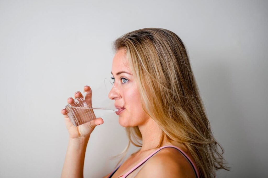 Lose Weight Drinking Water? How Hydration Boosts Fat Loss Lose Weight Drinking Water? How Hydration Boosts Fat Loss