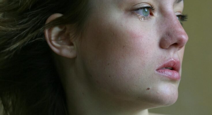 Why Stress Is Making You Fat (And 7 Ways to Fix It)
